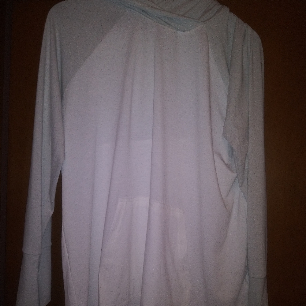 LulaRoe XL White and Gray Amber Hoodie